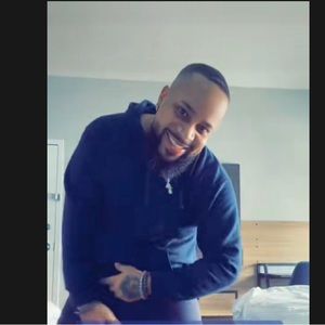 Meet your Posher, Sidney